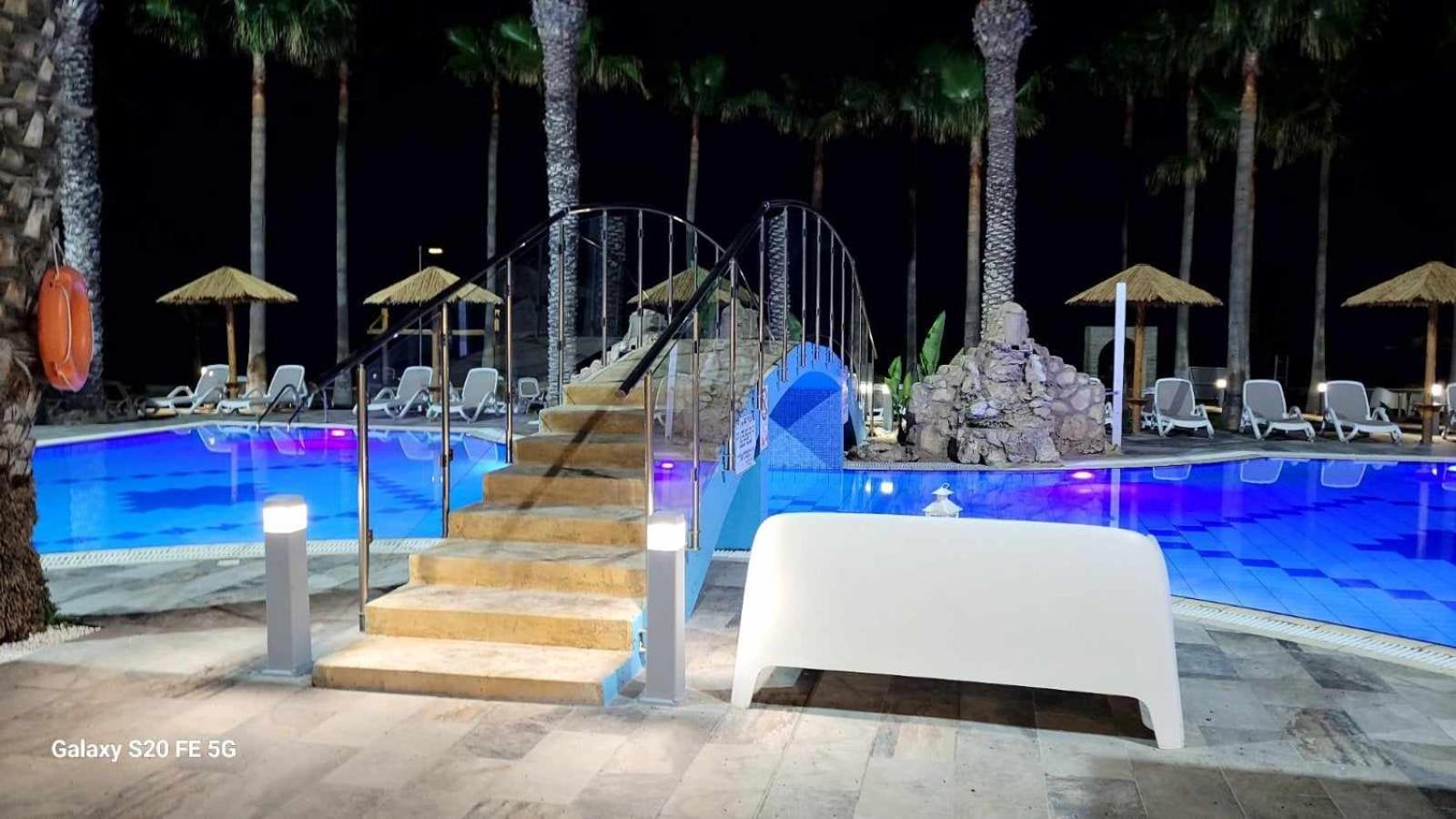 Simos Magic Beach Hotel Apts Ayia Napa Exterior photo